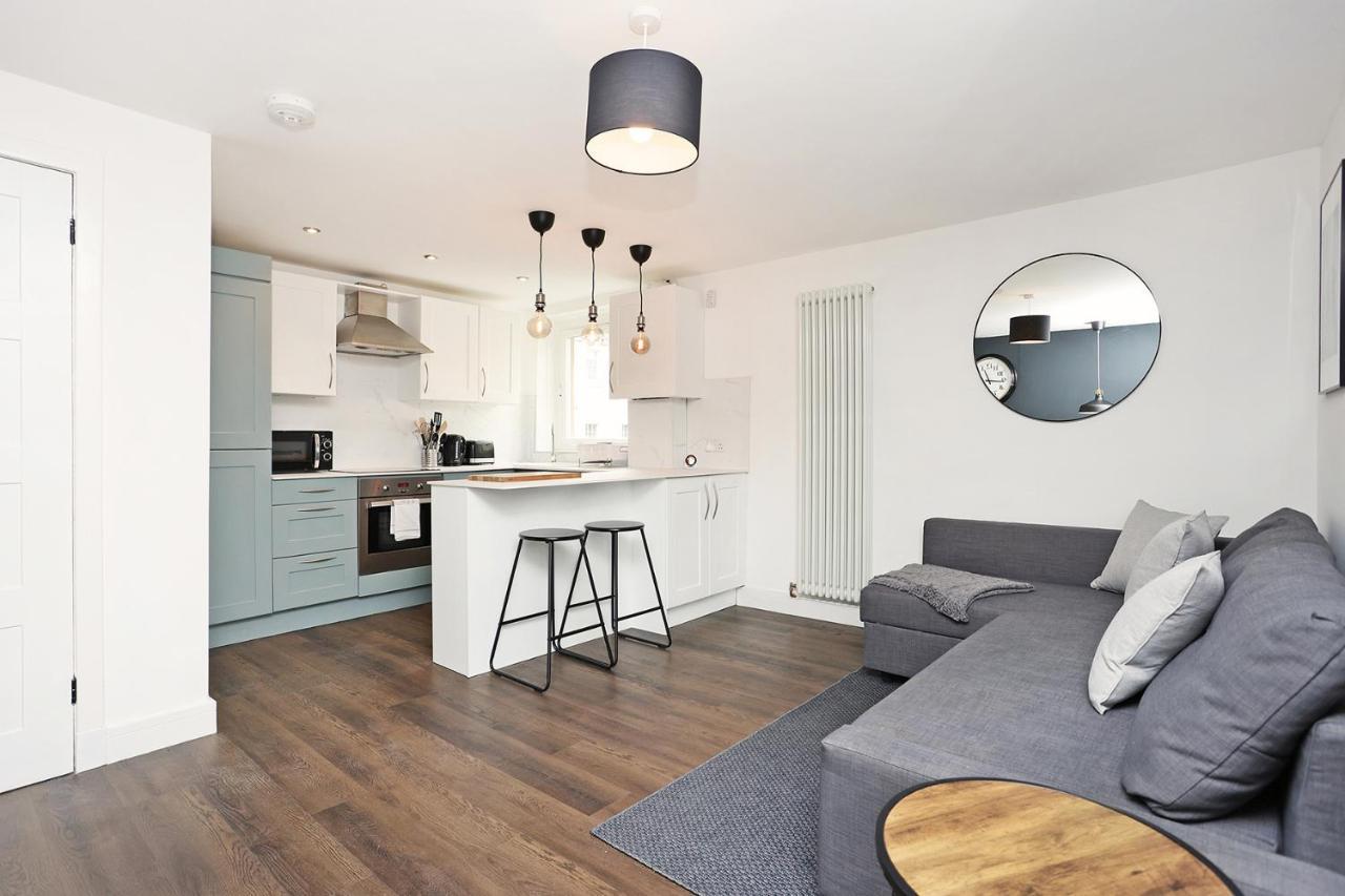 Joivy Contemporary Royal Mile Apartment With Balcony EDI Kültér fotó