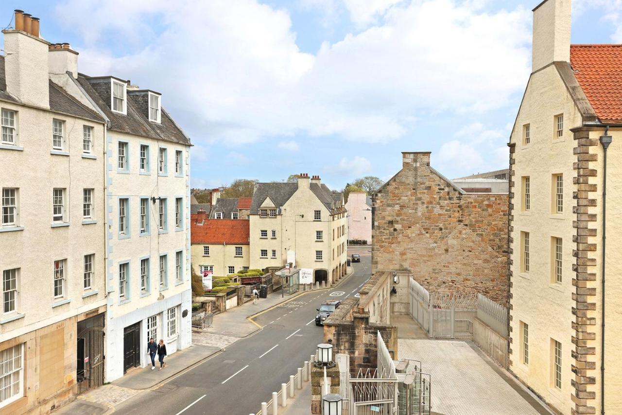 Joivy Contemporary Royal Mile Apartment With Balcony EDI Kültér fotó
